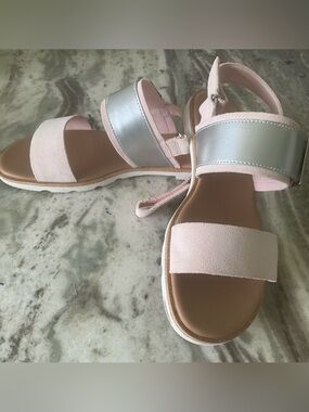 SOREL NWOT Ella III Whitend Pink & Sea Salt Slingback Flat Sandal